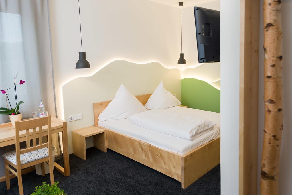 Hotel Rhoenhof Hünfeld Kültér fotó